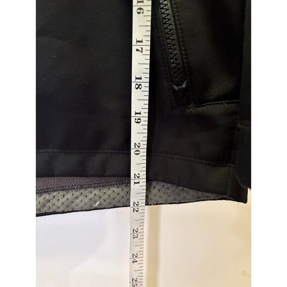 The North face black‎ jacket (boys 10/12) - Picture 5 of 6